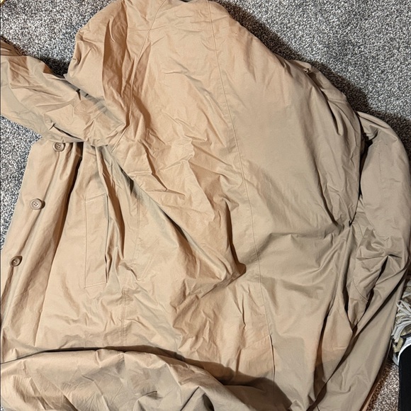 London Fog Trench Coat - With removeable liner - Picture 7 of 7